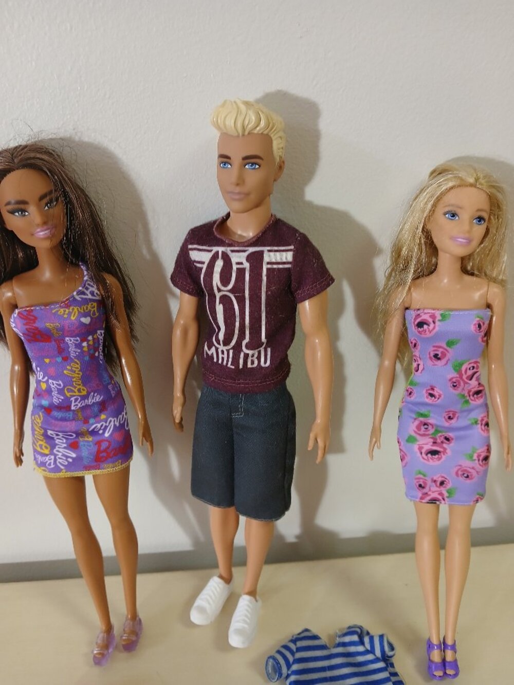 Set of 2 Barbies and Ken dolls with accessories